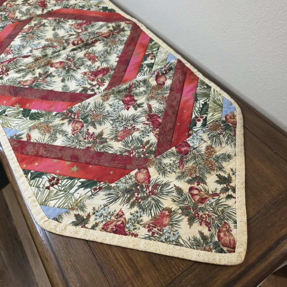 Reversible Christmas Thanksgiving Quilted Table Runner Handmade 14.5x40